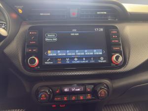 Miniature 11 Nissan Kicks Play SV 2025