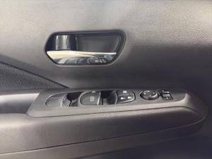 Thumbnail 13 Nissan Kicks Play SV 2025