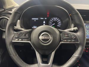 Miniature 9 Nissan Kicks Play SV 2025