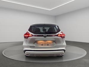 Miniature 5 Nissan Kicks Play SV 2025