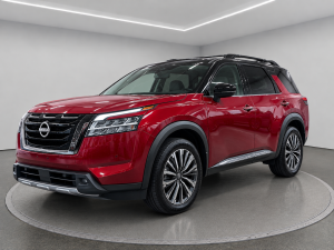 2026 Nissan Pathfinder Platinum 7P - Image 1