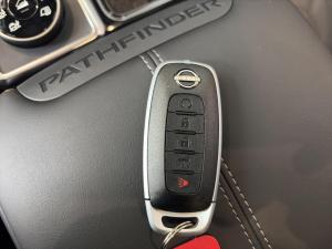 Miniature 17 Nissan Pathfinder Platinum 7P 2026