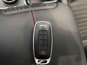Miniature 15 Nissan Pathfinder Rock Creek 2026