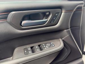Thumbnail 15 Nissan Armada PRO-4X 2026