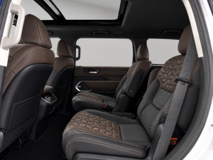 Miniature 10 Nissan Armada Platinum Reserve 2026