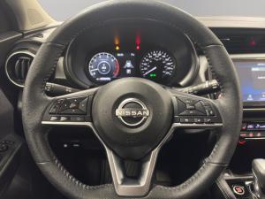 Miniature 9 Nissan Kicks SV 2025