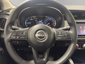 Miniature 9 Nissan Kicks Play S 2025