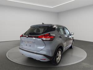 Miniature 6 Nissan Kicks Play S 2025