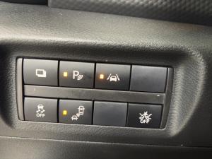 Thumbnail 12 Nissan Kicks Play S 2025