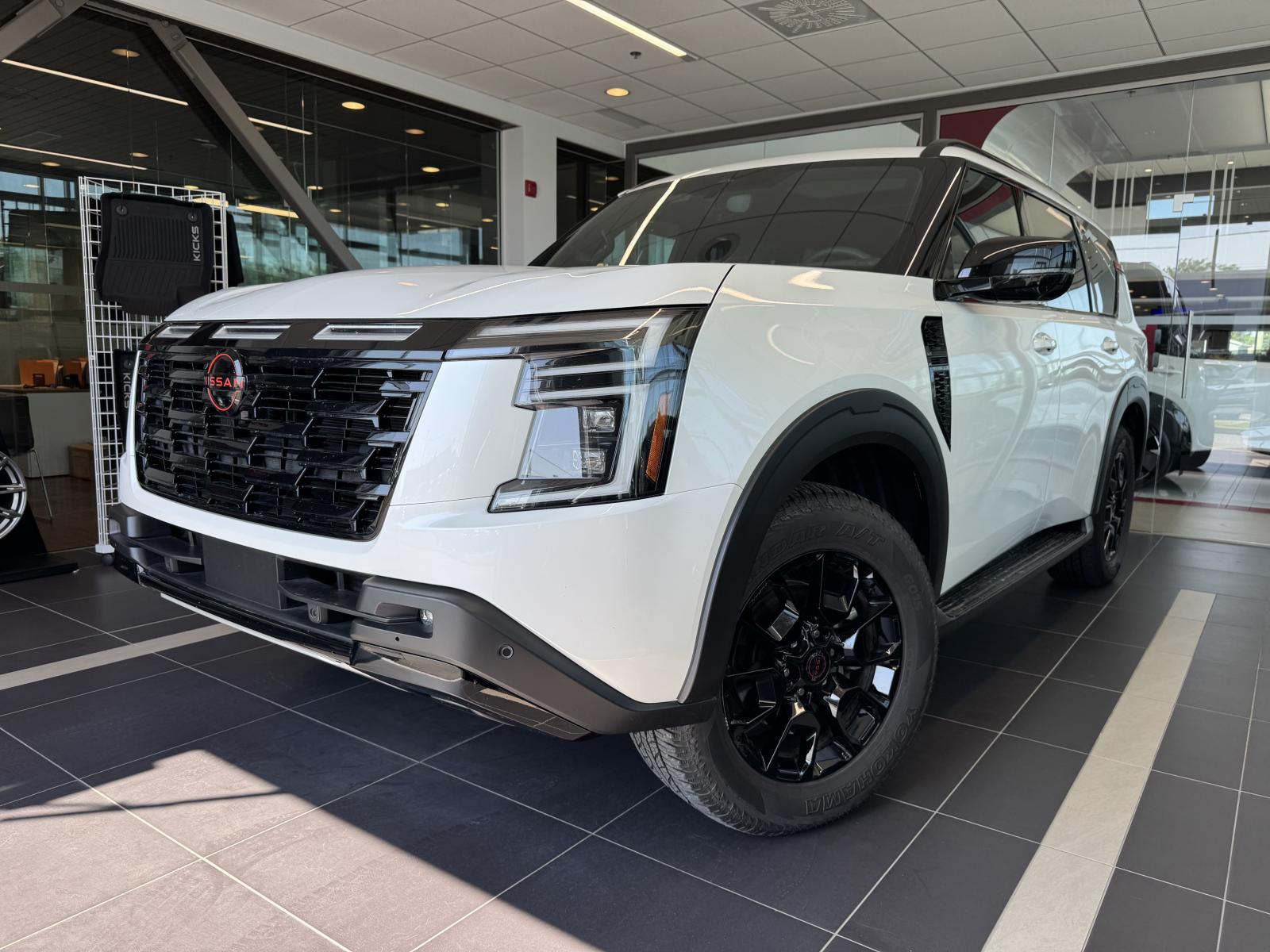 Image 2 Nissan Armada PRO-4X 2025