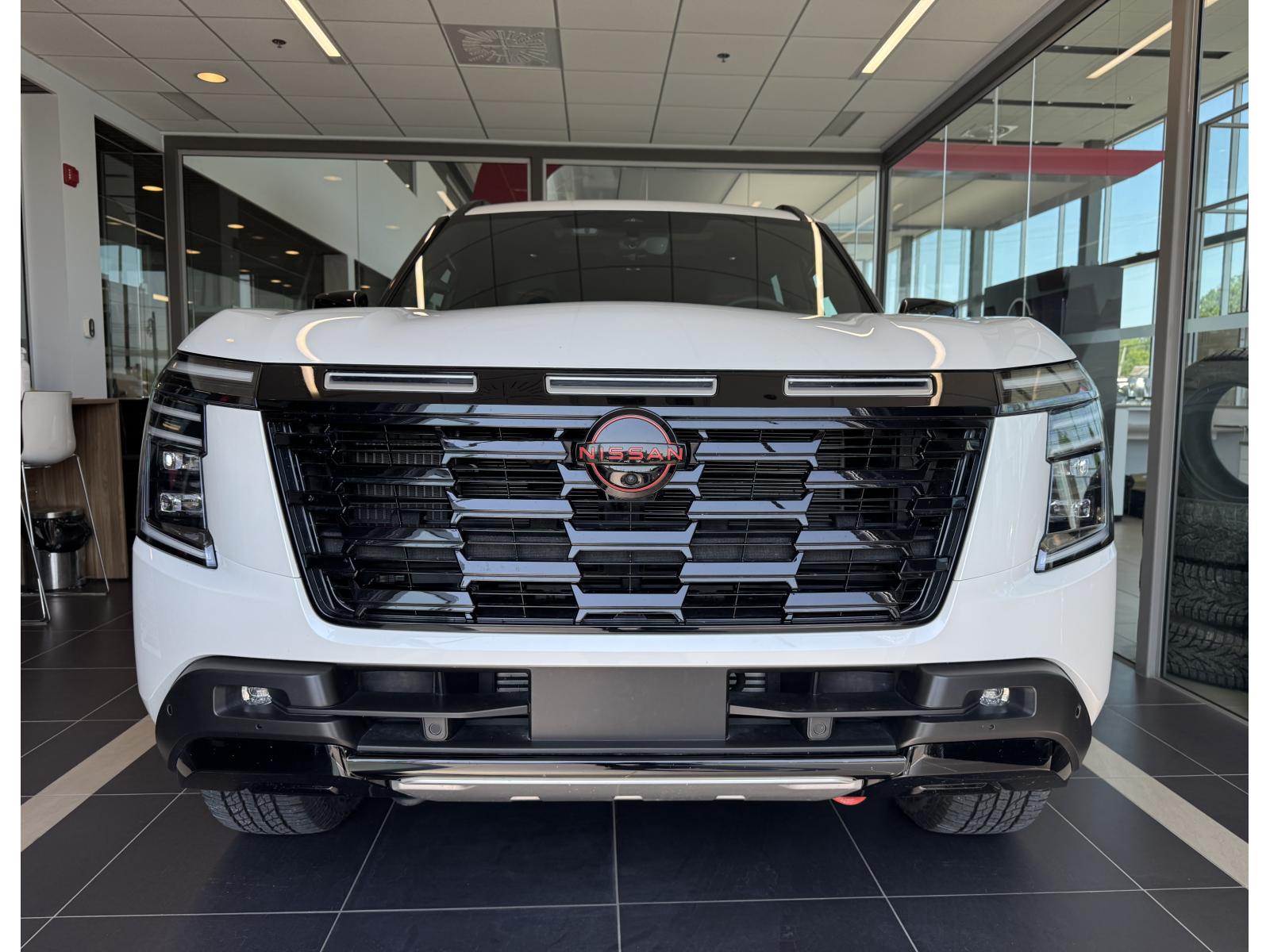 Image 3 Nissan Armada PRO-4X 2025