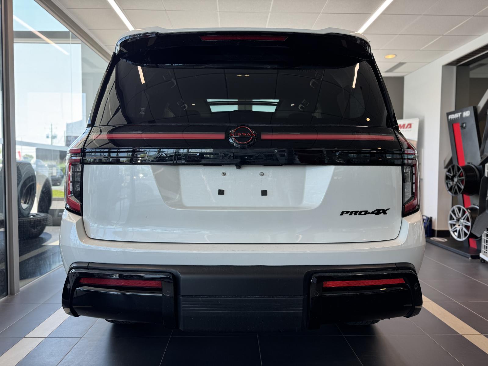 Image 8 Nissan Armada PRO-4X 2025