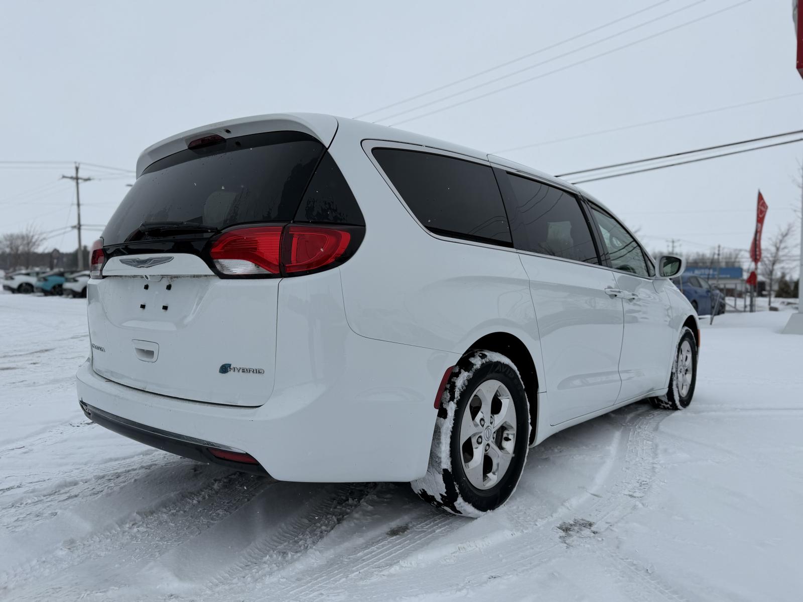 Image 6 Chrysler Pacifica Hybrid Touring 2020