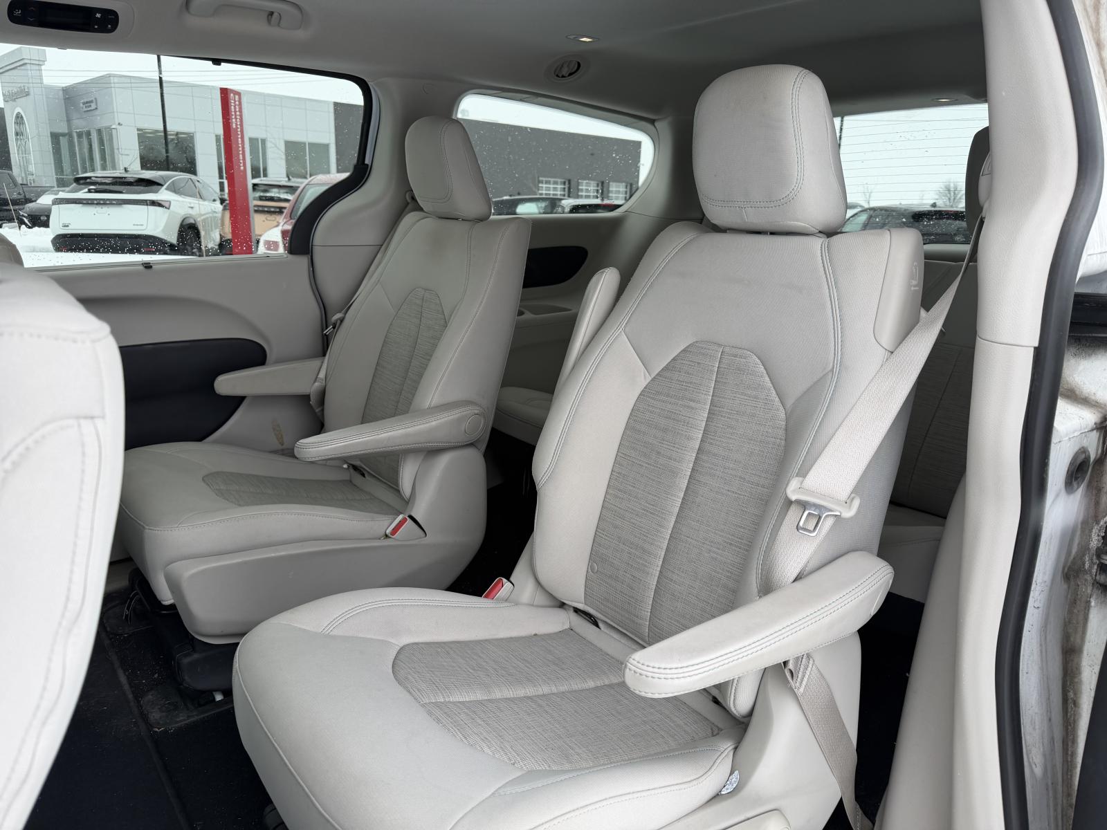 Image 11 Chrysler Pacifica Hybrid Touring 2020