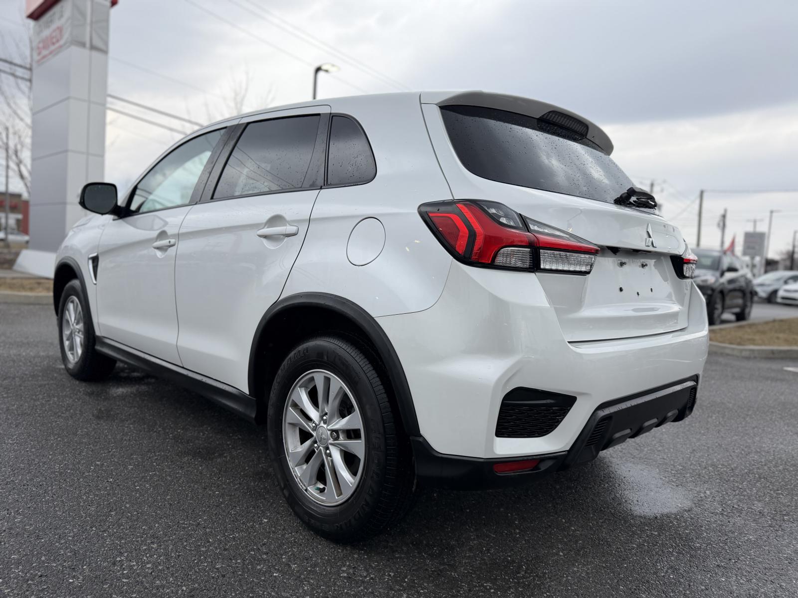 Image 8 Mitsubishi RVR SE 2021