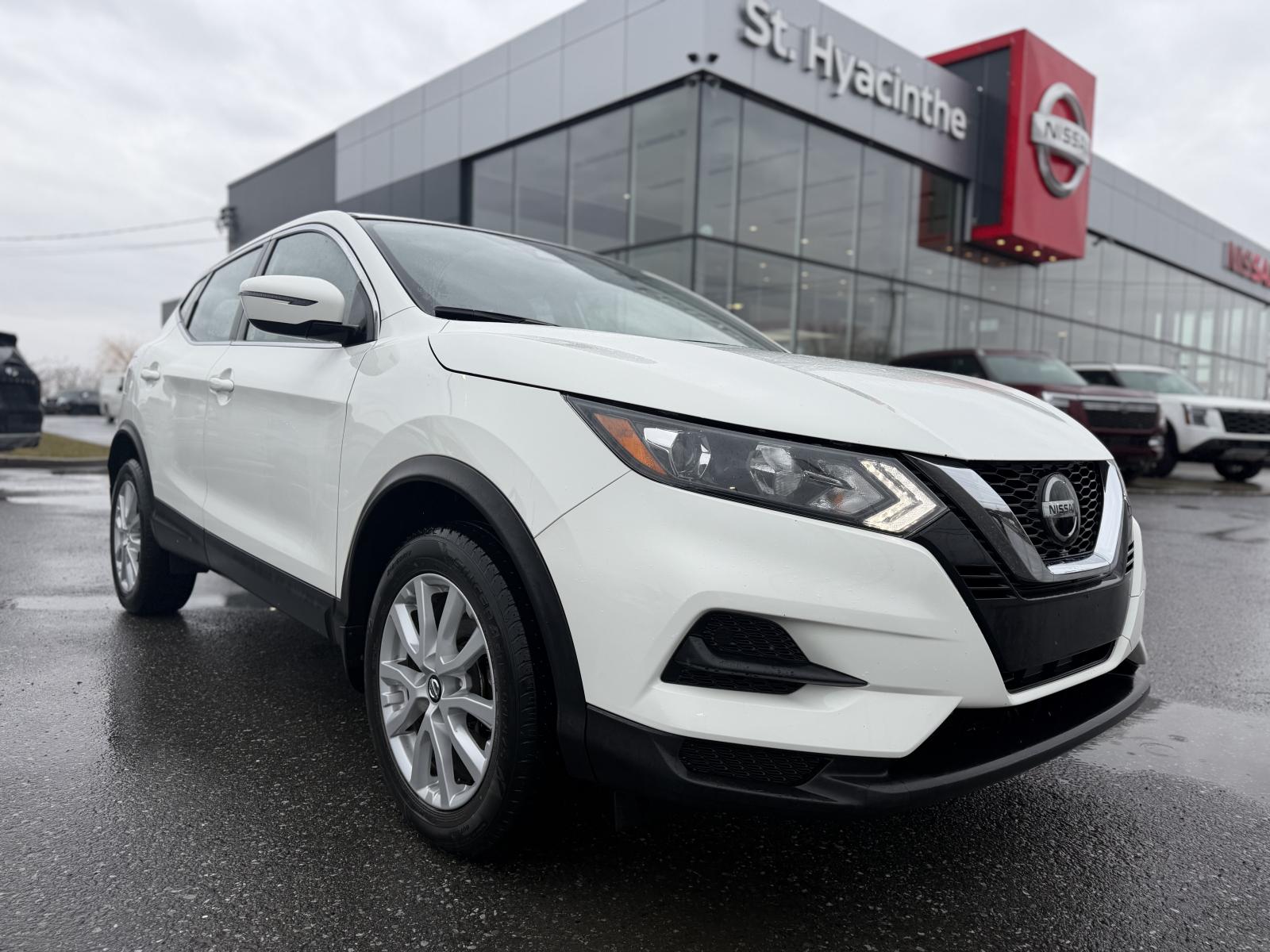 Image 4 Nissan Qashqai S 2023