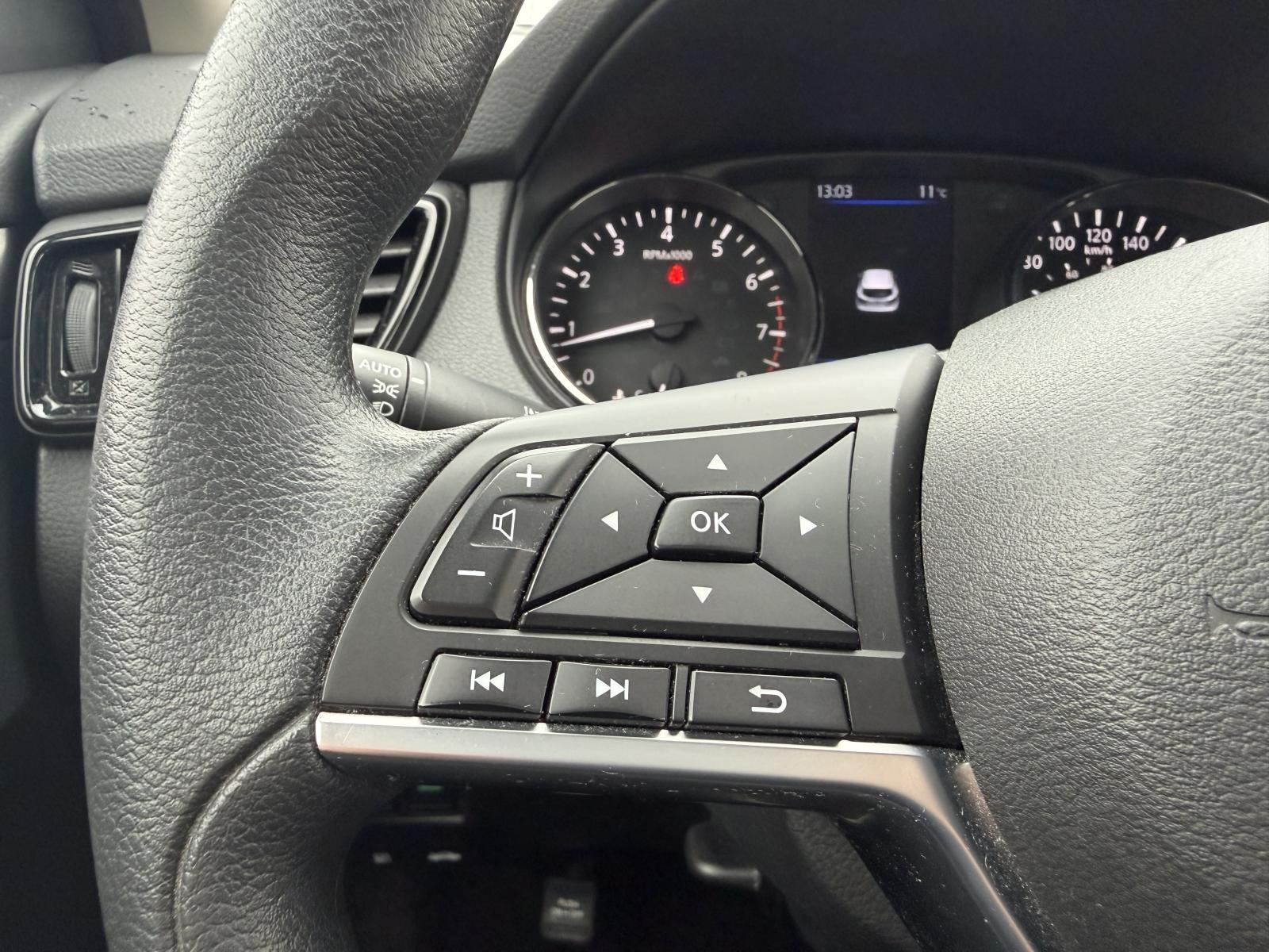 Image 11 Nissan Qashqai S 2023