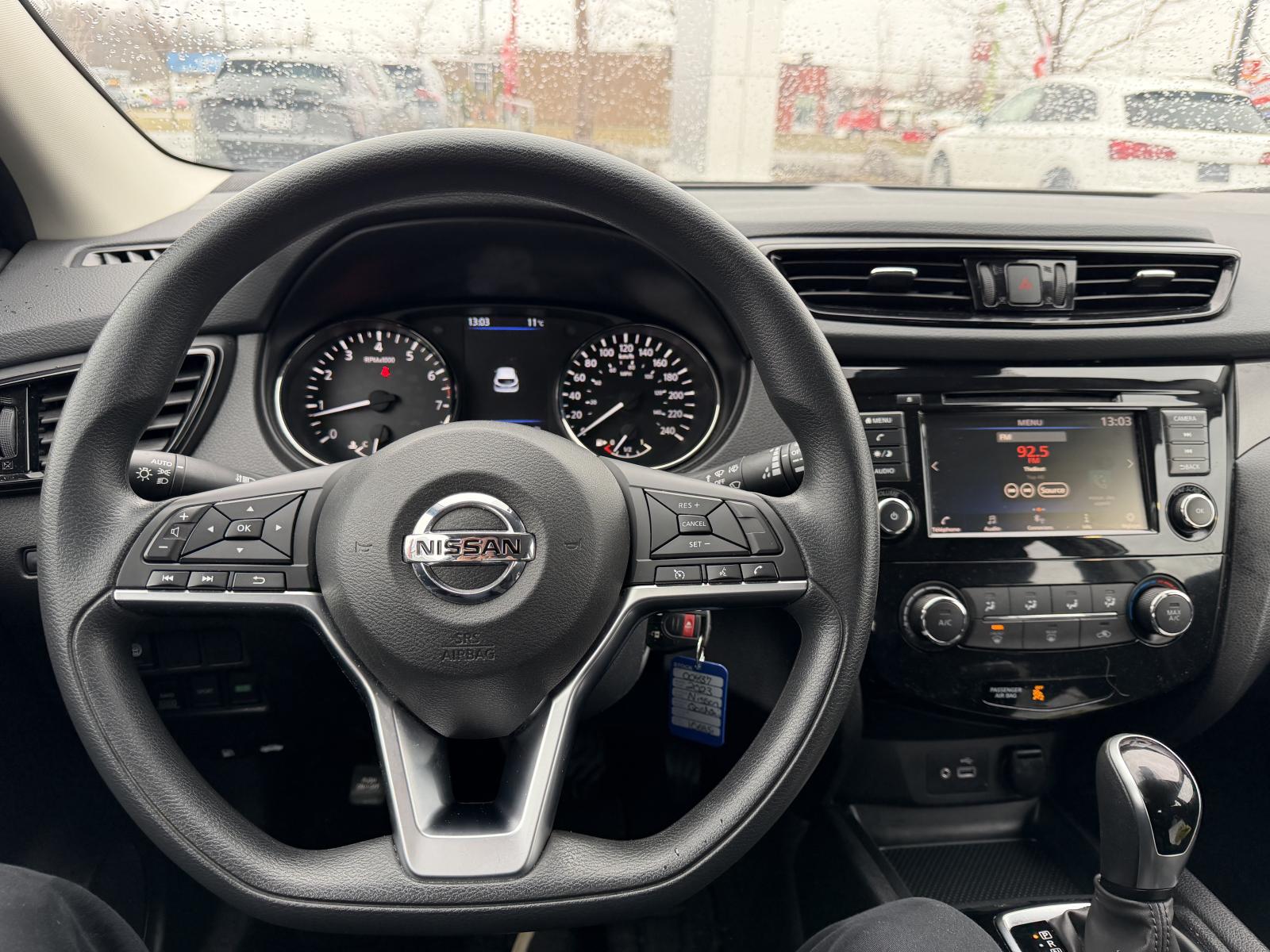 Image 10 Nissan Qashqai S 2023