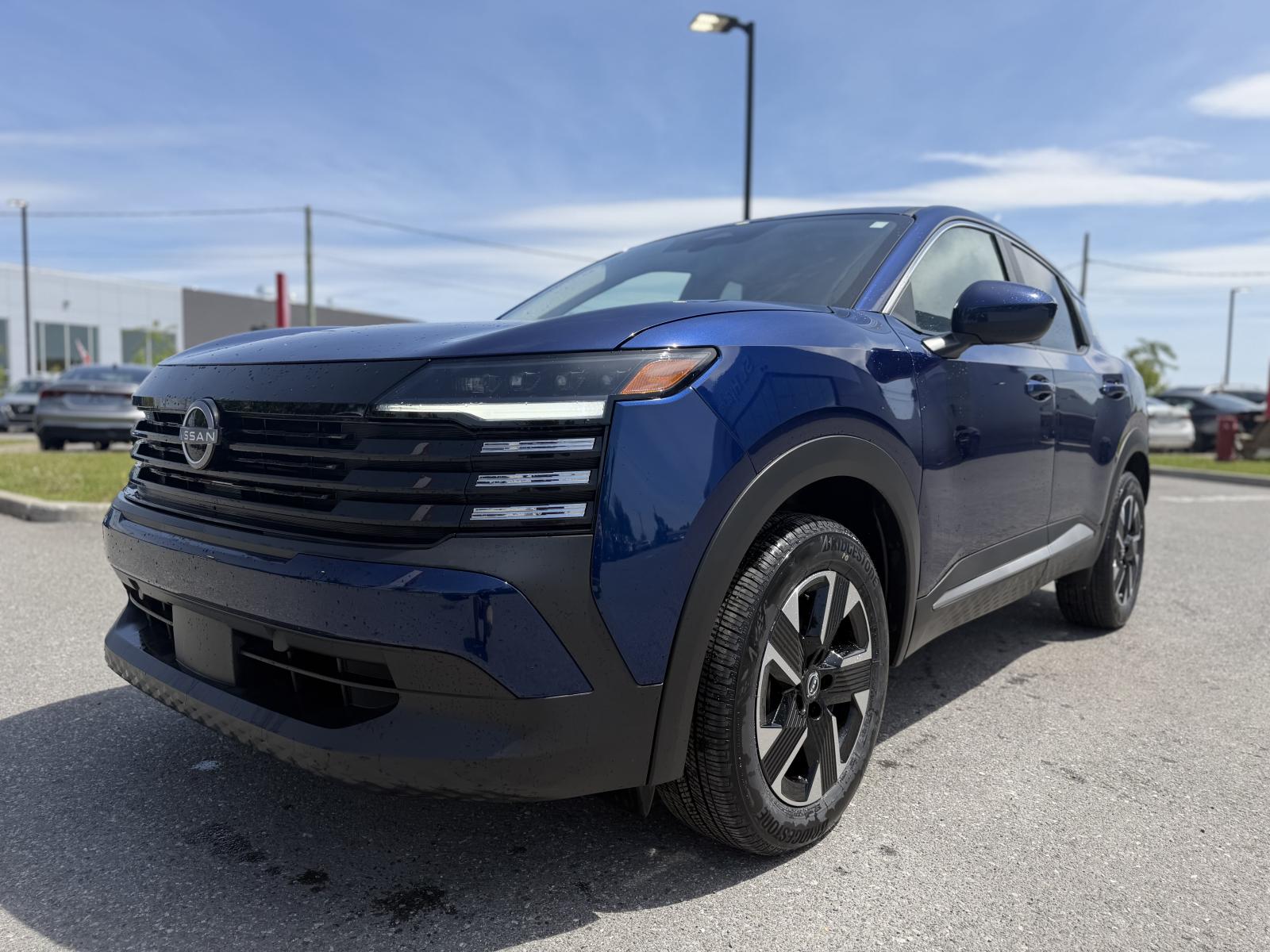 Nissan Kicks SV 2025 — photo 2