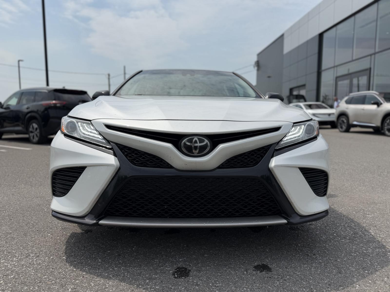 Toyota Camry XSE 2020 — photo 3