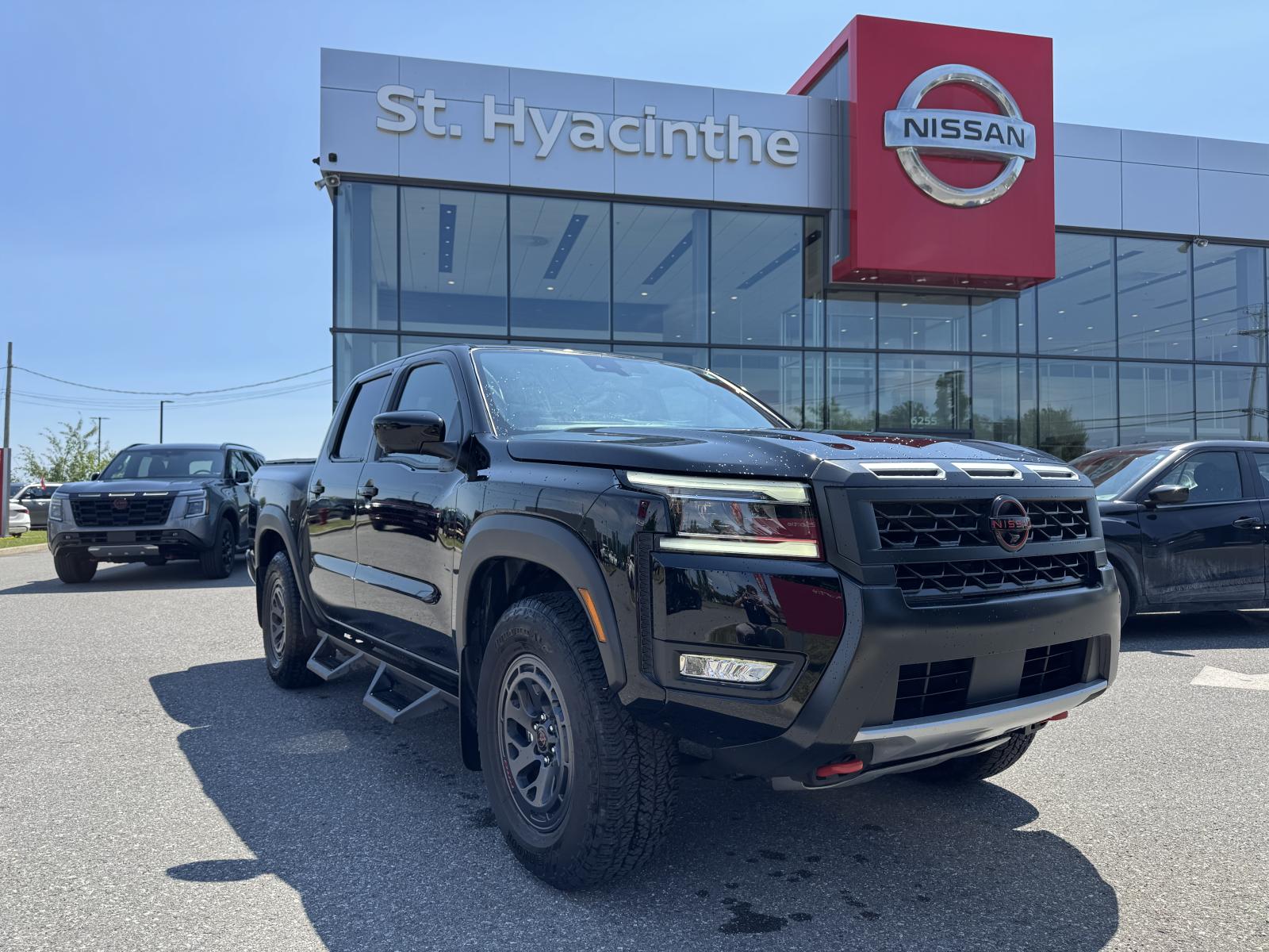 2025 Nissan Frontier