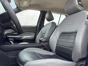 Thumbnail 9 Nissan Kicks SR Premium 2022