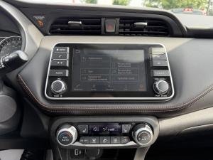 Miniature 17 Nissan Kicks SR 2020