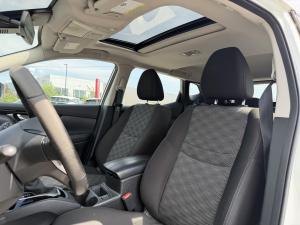 Miniature 9 Nissan Qashqai SV 2021
