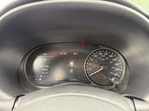 Miniature 13 Nissan Kicks SV Special Edition 2023