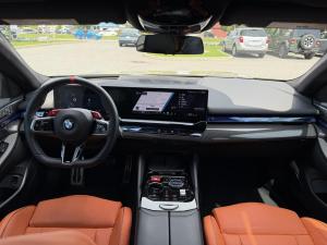 Miniature 10 BMW M5 Touring 2025