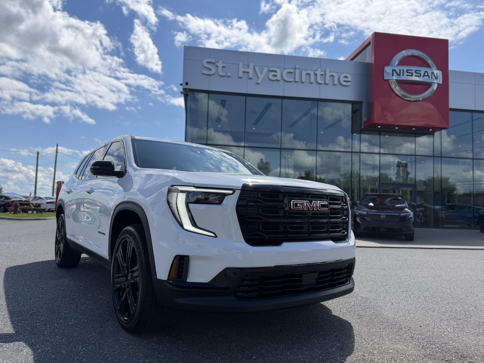 GMC Acadia Elevation 2025