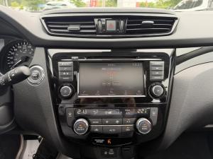 Miniature 16 Nissan Qashqai SV 2021