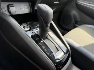 Miniature 18 Nissan Versa SV 2024