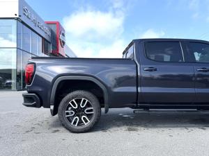 Miniature 9 GMC Sierra 1500 AT4 2022