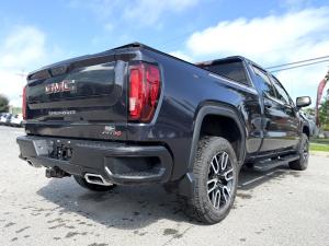 Miniature 10 GMC Sierra 1500 AT4 2022