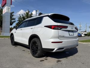 Thumbnail 8 Mitsubishi Outlander LE PHEV 2024