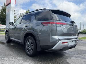 Miniature 8 Nissan Pathfinder SV 2024