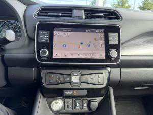 Miniature 17 Nissan Leaf SV Plus 2025