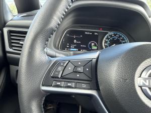 Miniature 15 Nissan Leaf SV Plus 2025