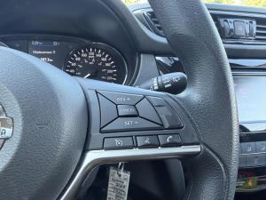 Miniature 13 Nissan Qashqai S 2023