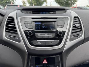 Miniature 10 Hyundai Elantra L 2016