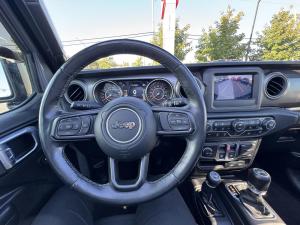 Miniature 18 Jeep Wrangler Willy&amp;apos;s Edition 2021