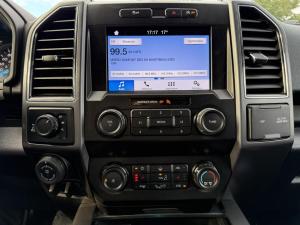 Miniature 14 Ford F150 XLT 2019