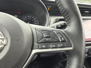 Miniature 15 Nissan Kicks SV Special Edition 2023
