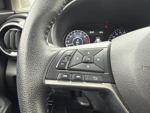 Miniature 14 Nissan Kicks SV Special Edition 2023