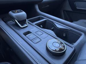 Miniature 16 Nissan Pathfinder S 2024