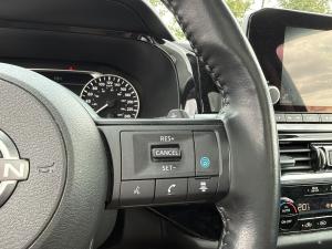 Miniature 14 Nissan Pathfinder SV 2024