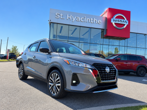2024 Nissan Kicks SV - Image 1