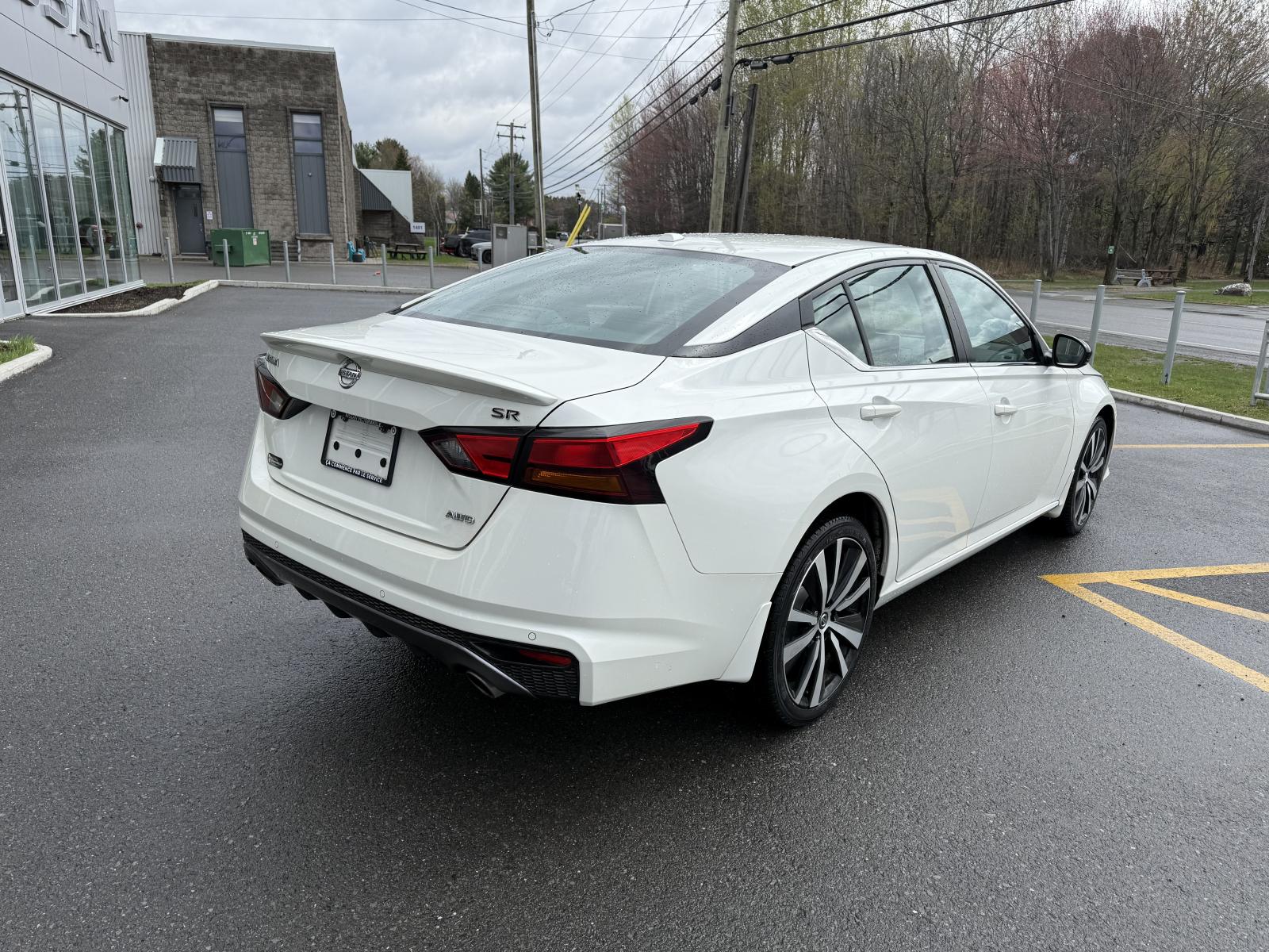 Nissan Altima SR 2021 — photo 8