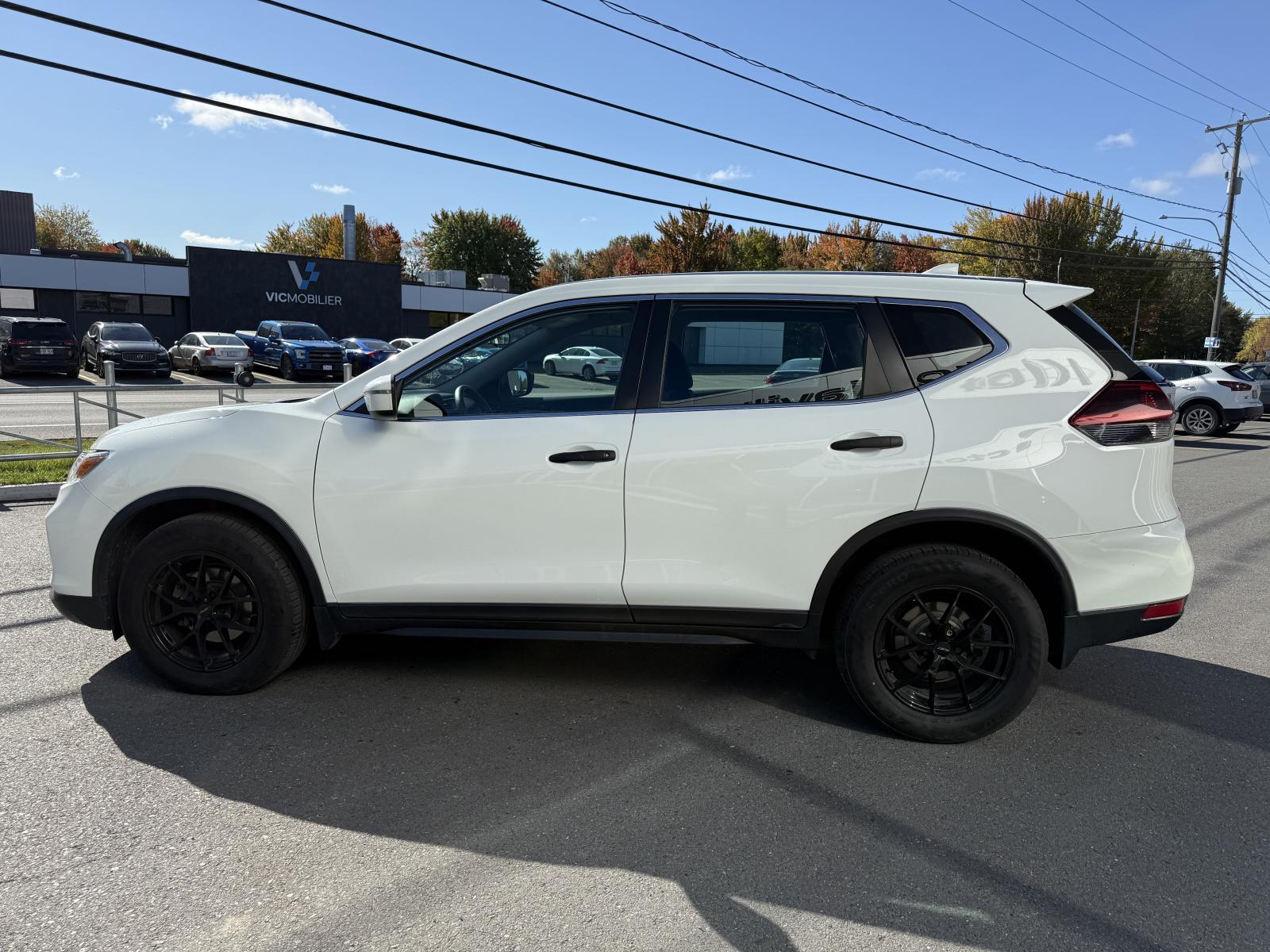 Image 5 Nissan Rogue S 2020